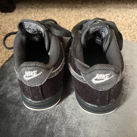 Nike Air Force One Kids - Picture 4 of 5
